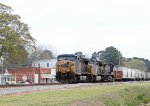 CSX 110 leads train M653-23 northbound